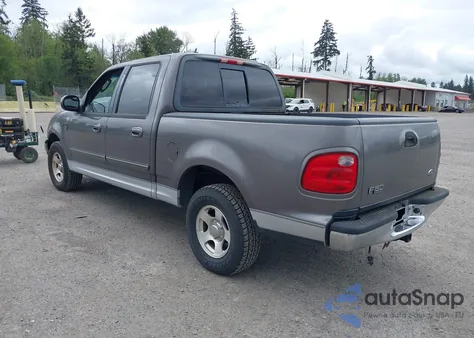 2002 Ford F-150 Lariat/Xlt from USA, damaged, VIN 1FTRW07L92KC86976